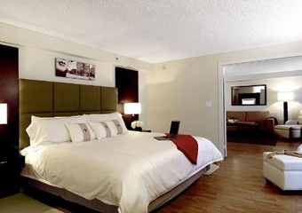 Pantages Hotel Toronto Center pet friendly hotel in Toronto, Canada; hotels dogs allowed Toronto Canada